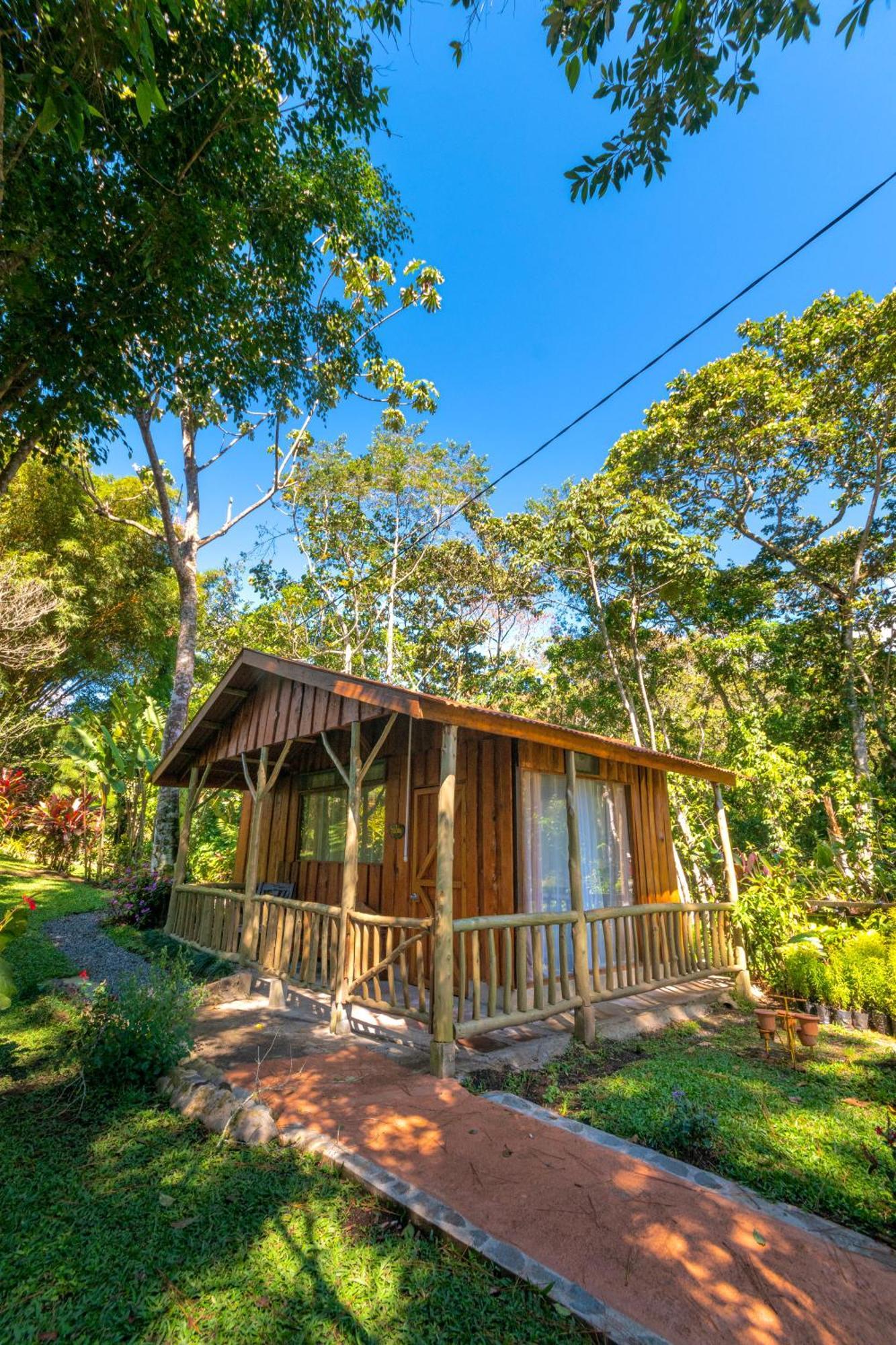 Vista Turrialba Lodge Exterior foto